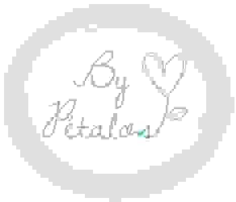By Pétalos